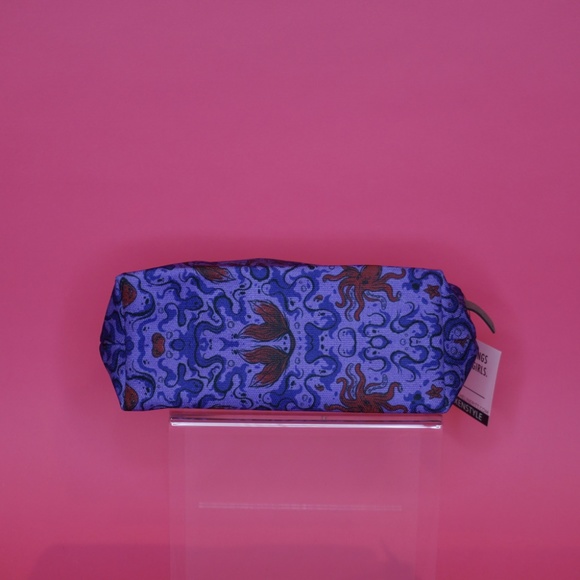 NWT Vixen Sea Siren Cosmetic Bag - Picture 4 of 5